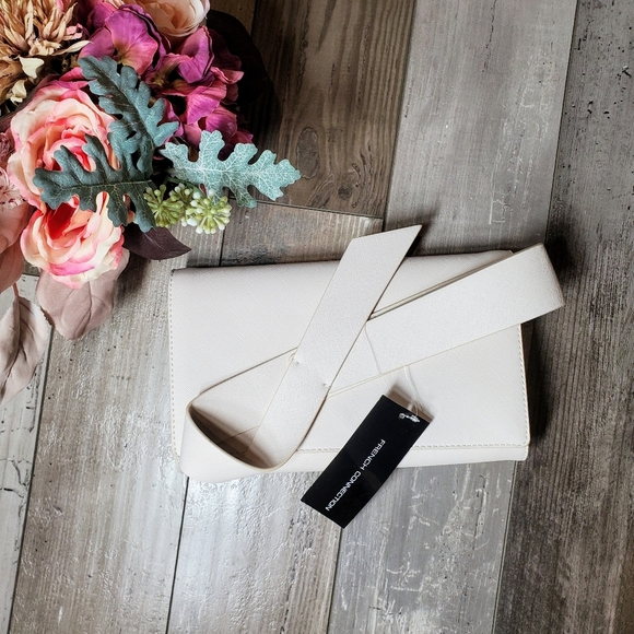 NWT French Connection Tabitha Clutch Ballet Blush Suede Interior MSRP $98.00 - Picture 1 of 15